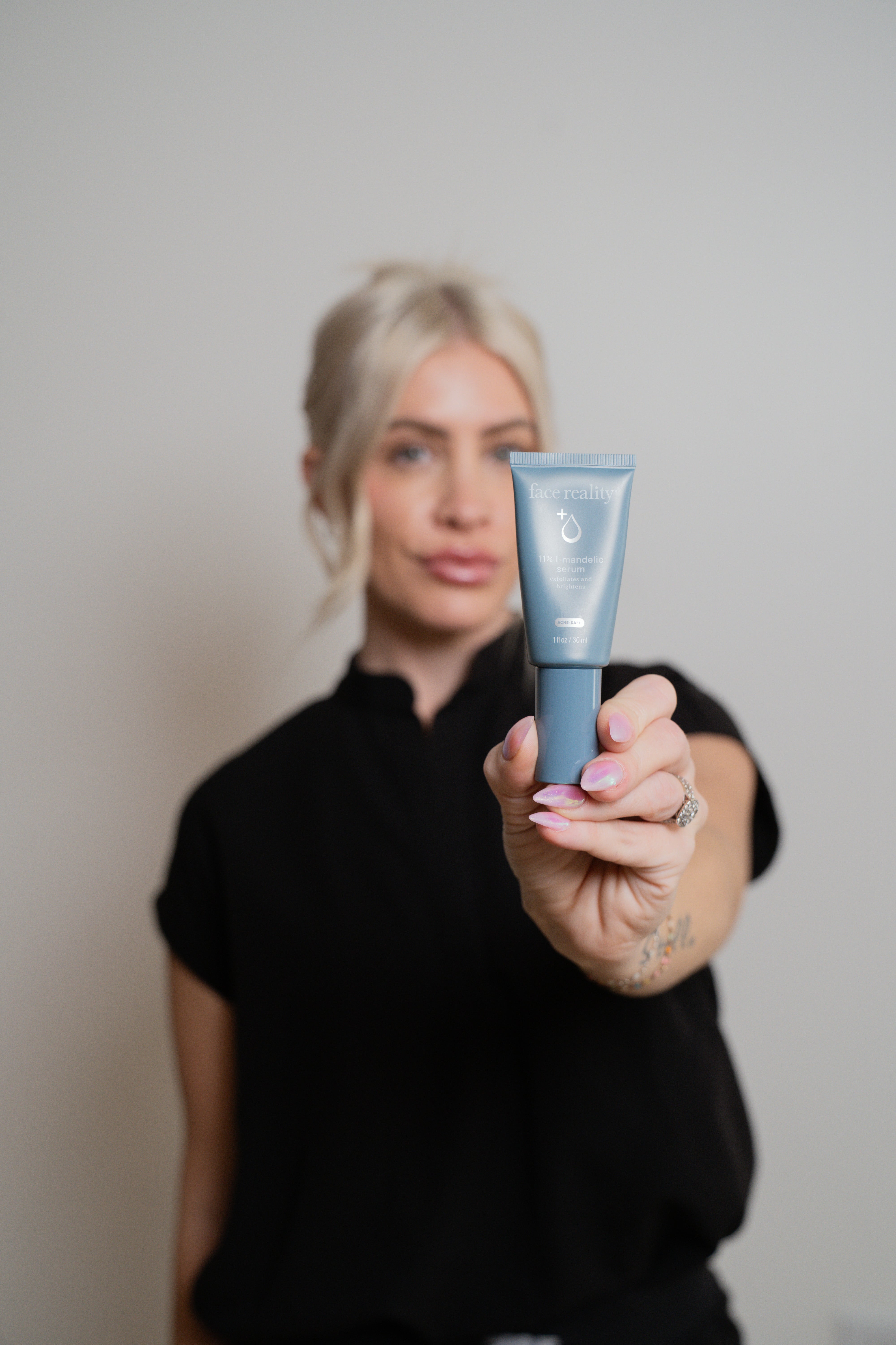 11% L-Mandelic Serum
